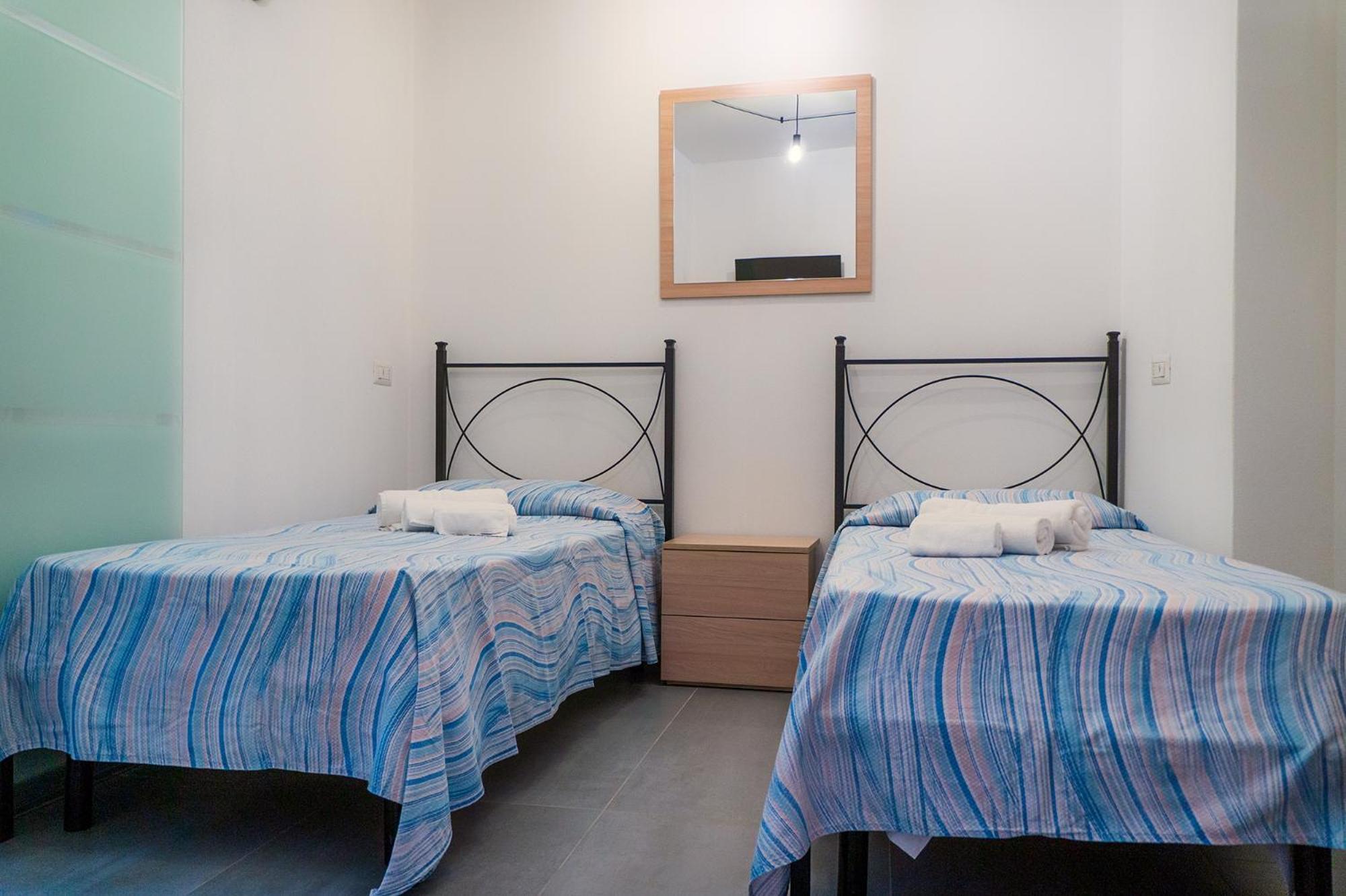 Sardiniarooms Tortoli Old Town Δωμάτιο φωτογραφία